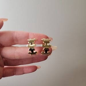Chic Gold Plated Flower Hoop Earrings